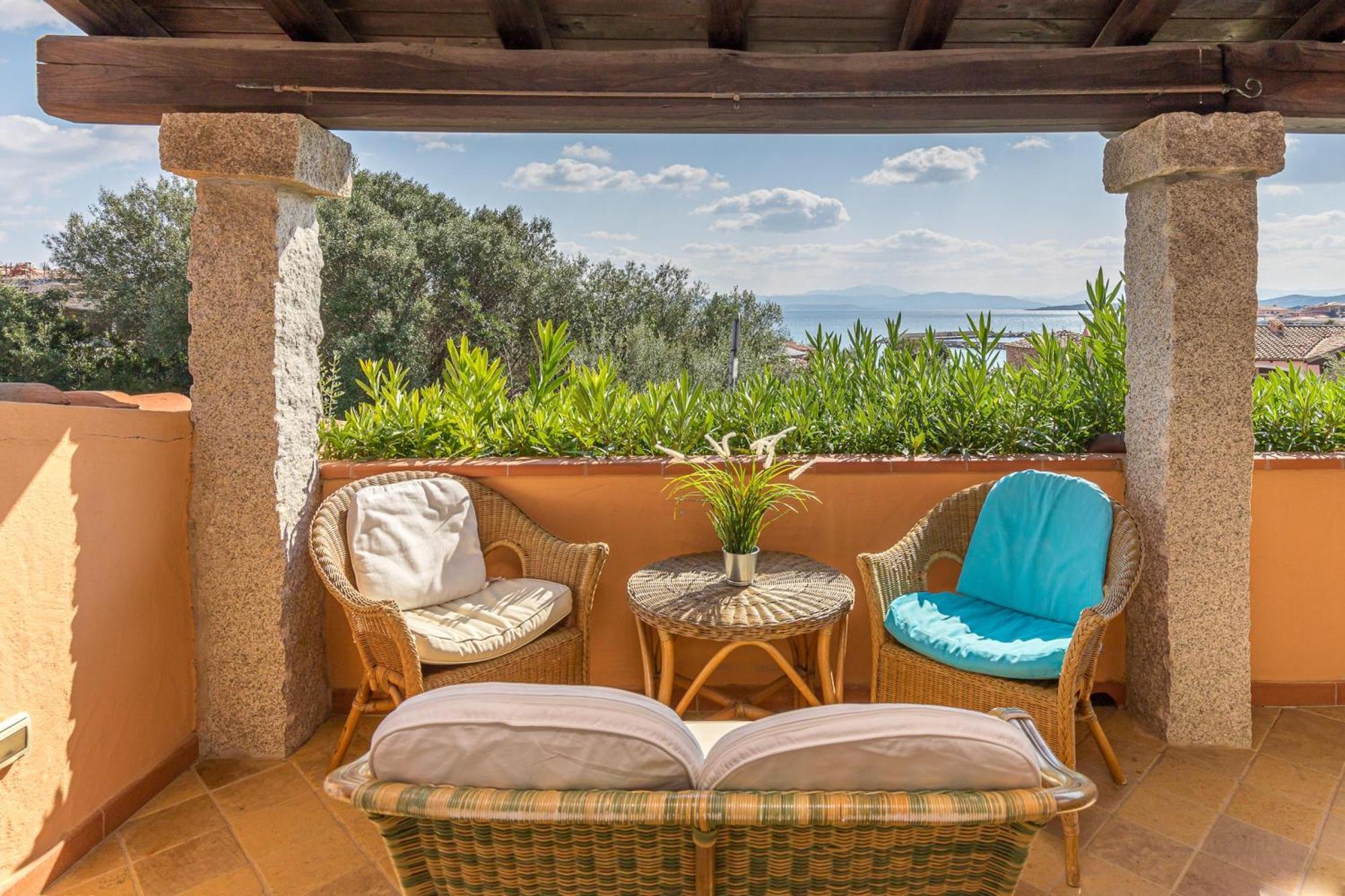 Villetta Franca 100M From The Beach - Happy Rentals Гольфо-Аранчи Экстерьер фото